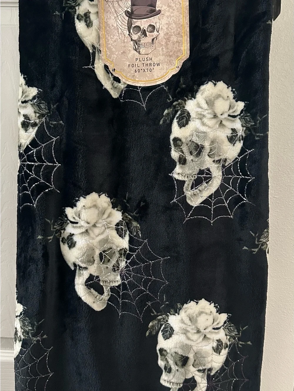 Blanket Skull & Rose Design Spiderweb Metallic Plush Foil Throw Black 60x70” New